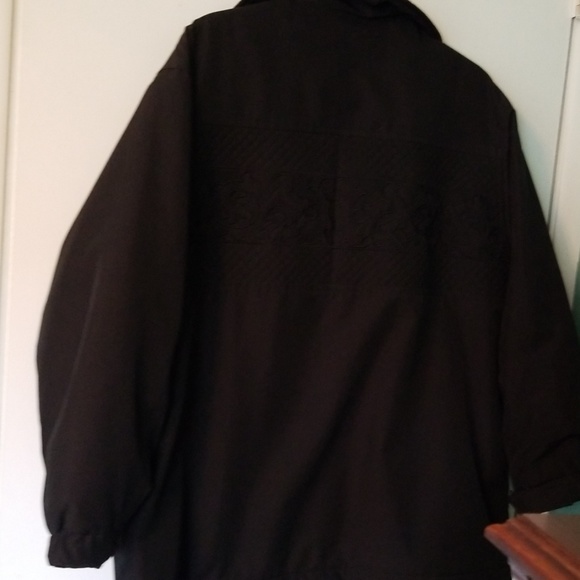 Winter jacket - Picture 4 of 4